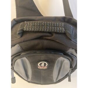 Tarmac camera bag crossbody 10x10